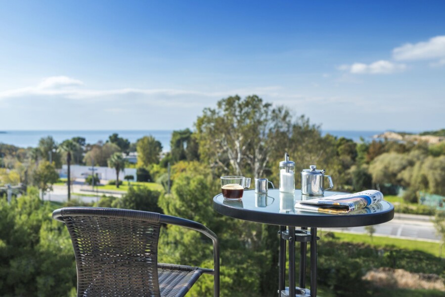 Coffee on Balcony Hotel Minavra